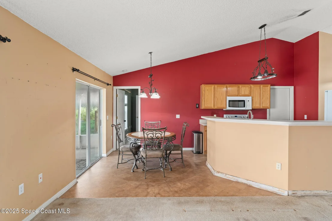 Photo of 6200 Edison Street