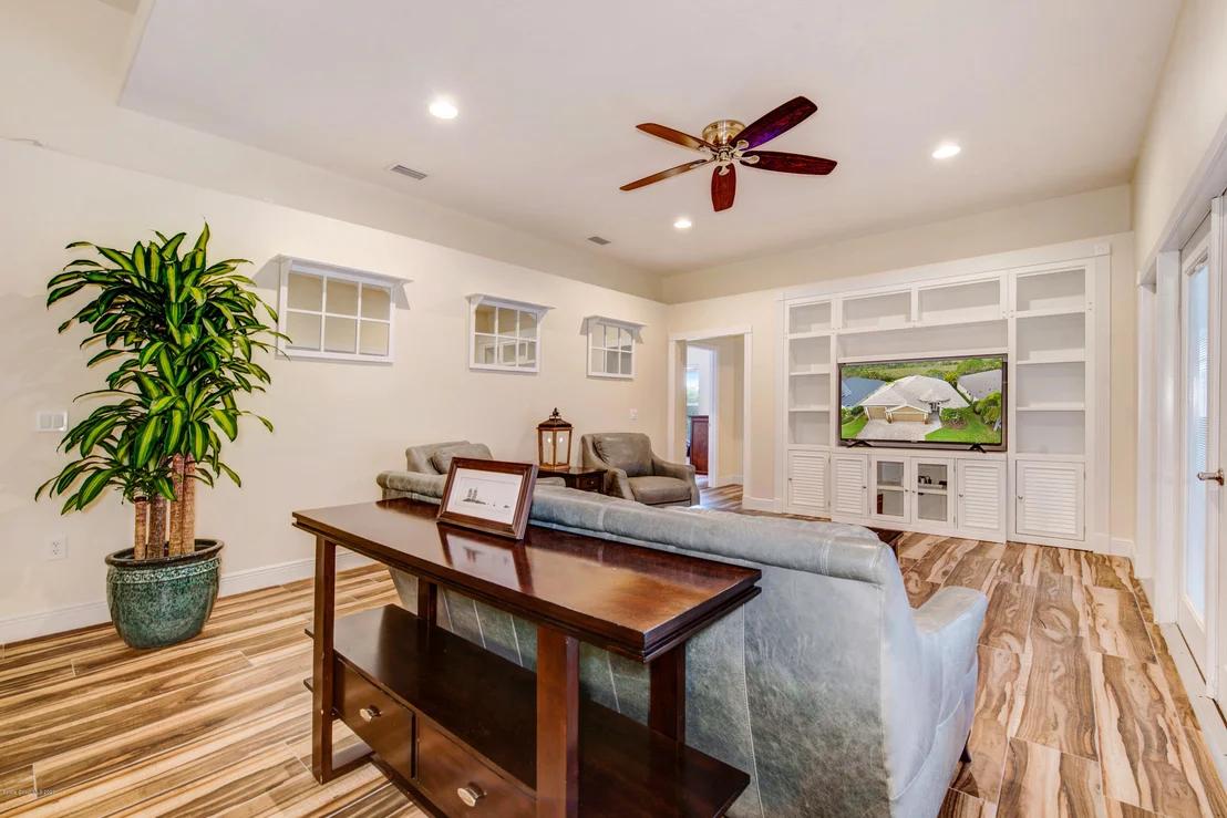 Photo of 1767 Auburn Lakes Drive
