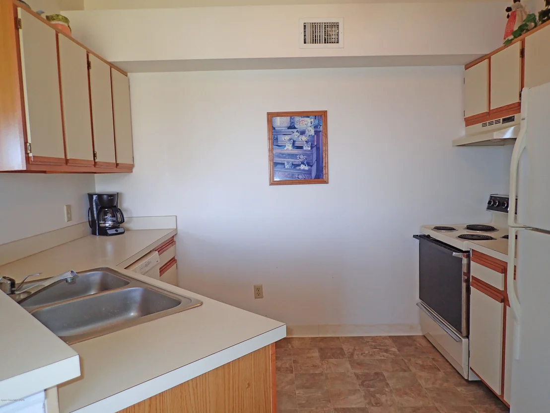 Photo of Unit 205 at 7420 Highway 1
