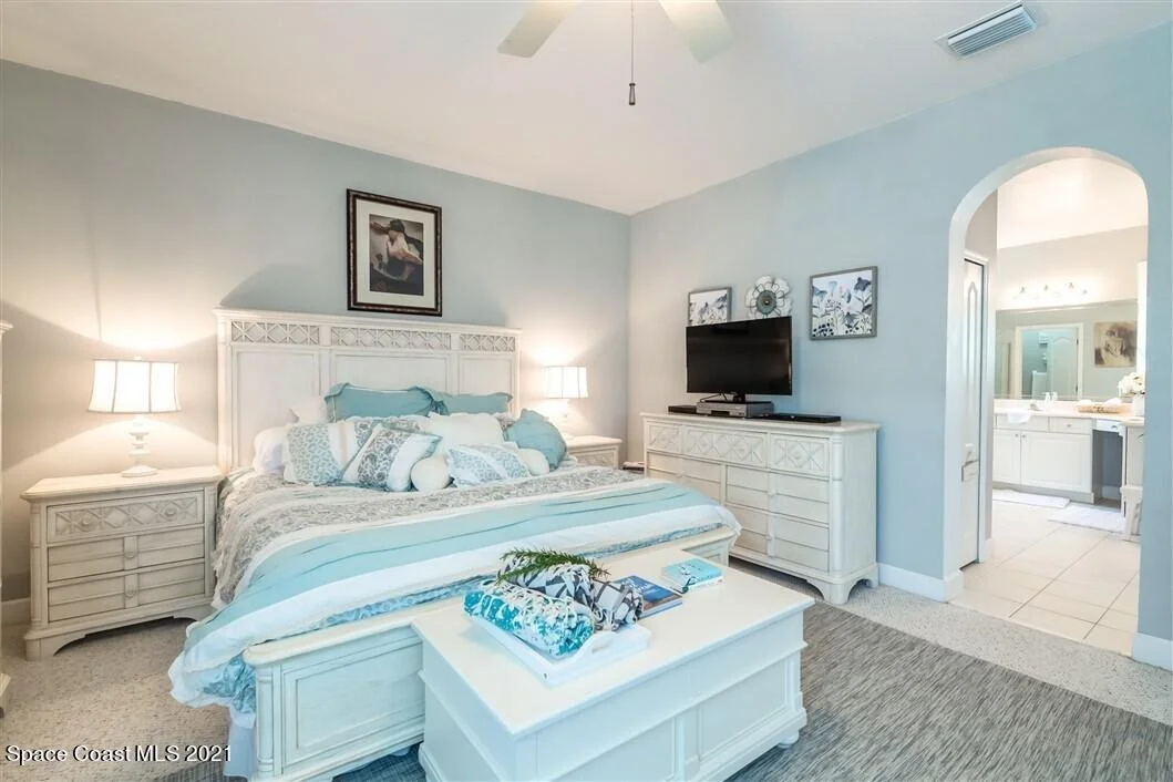 Photo of 3566 Peninsula Circle