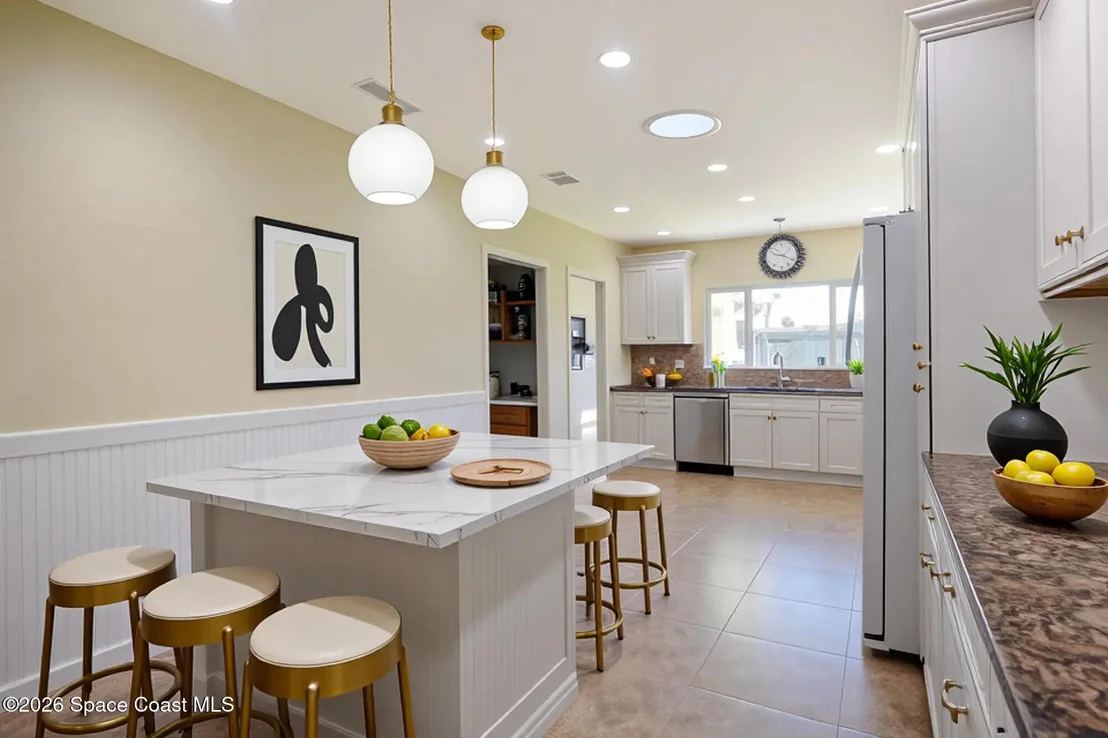 Photo of 325 Hibiscus Trail