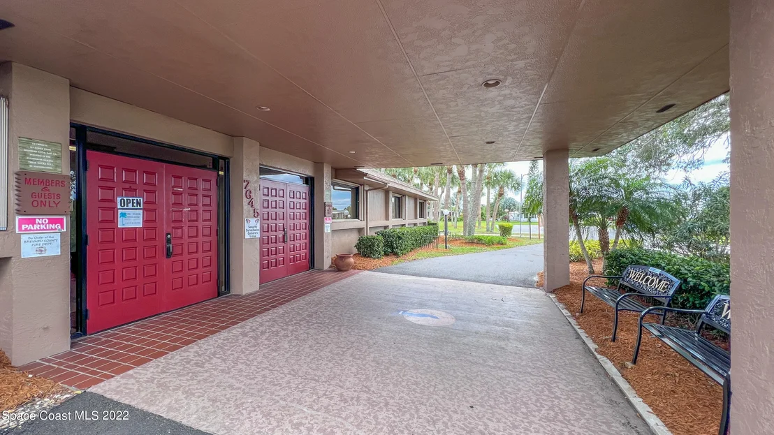 Photo of 7523 Boxelder Road