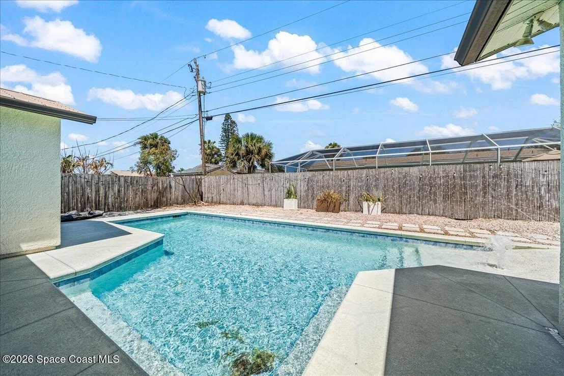 Photo of 2320 Abalone Avenue