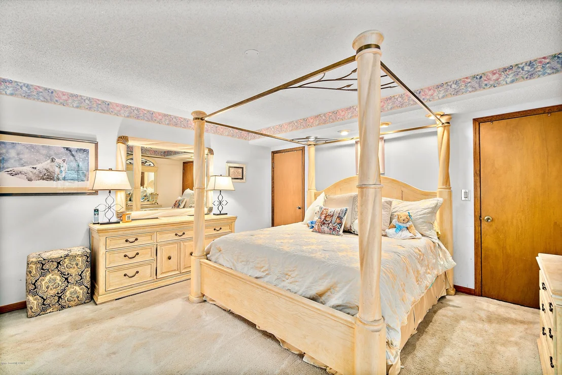 Photo of 1255 Friday Road