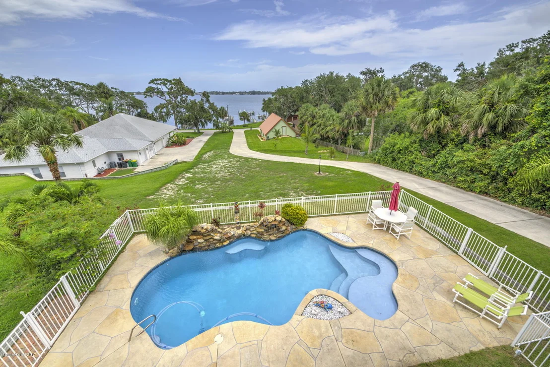 Photo of 2043 Rockledge Drive
