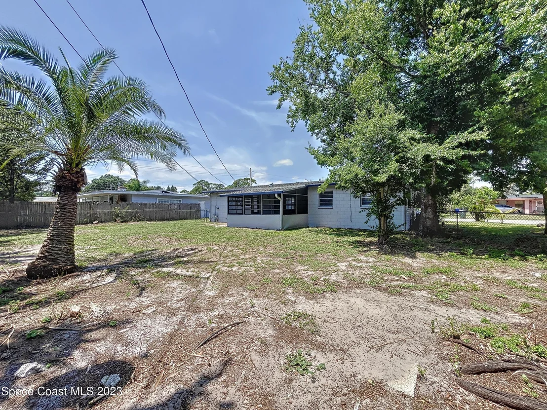 Photo of 993 Alsup Drive