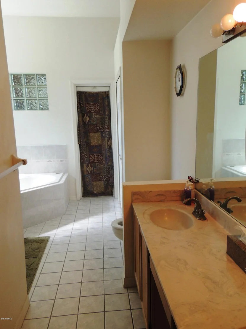 Photo of 170 Palm Circle