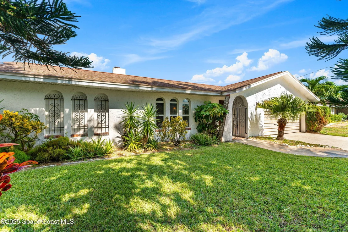 Photo of 424 Arrowhead Lane