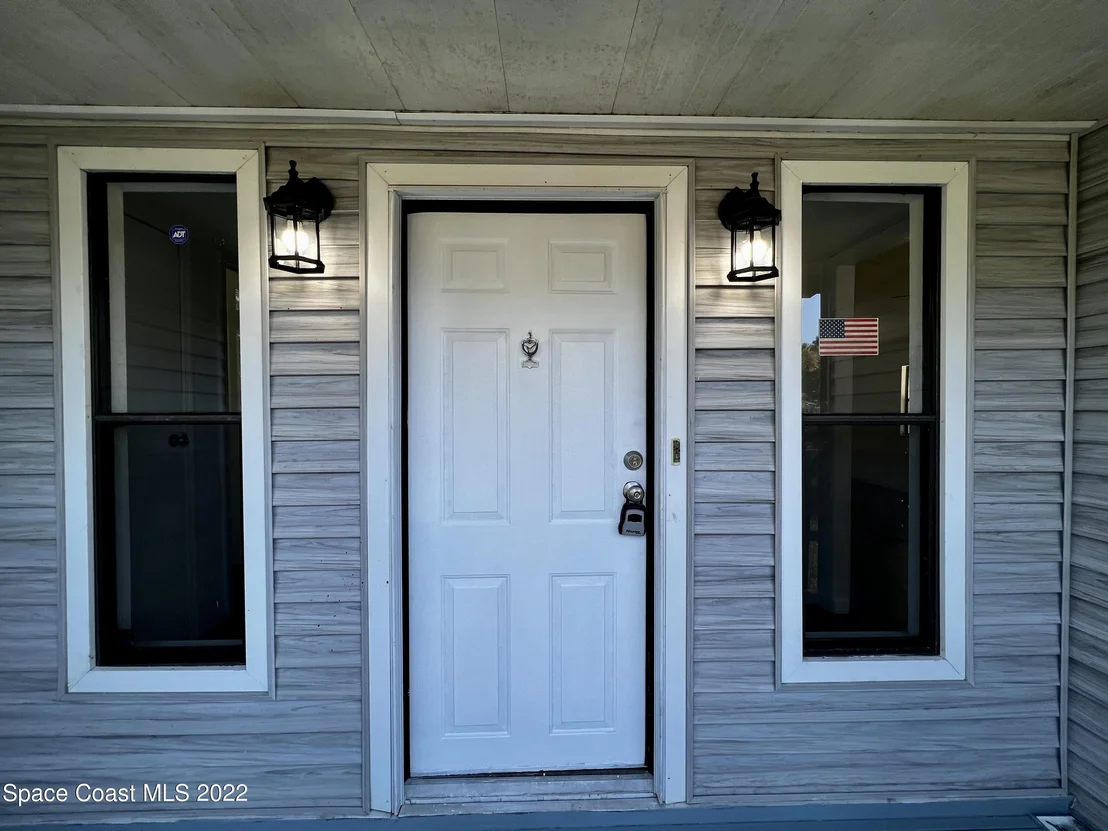 Photo of 4819 Lake Superior Drive