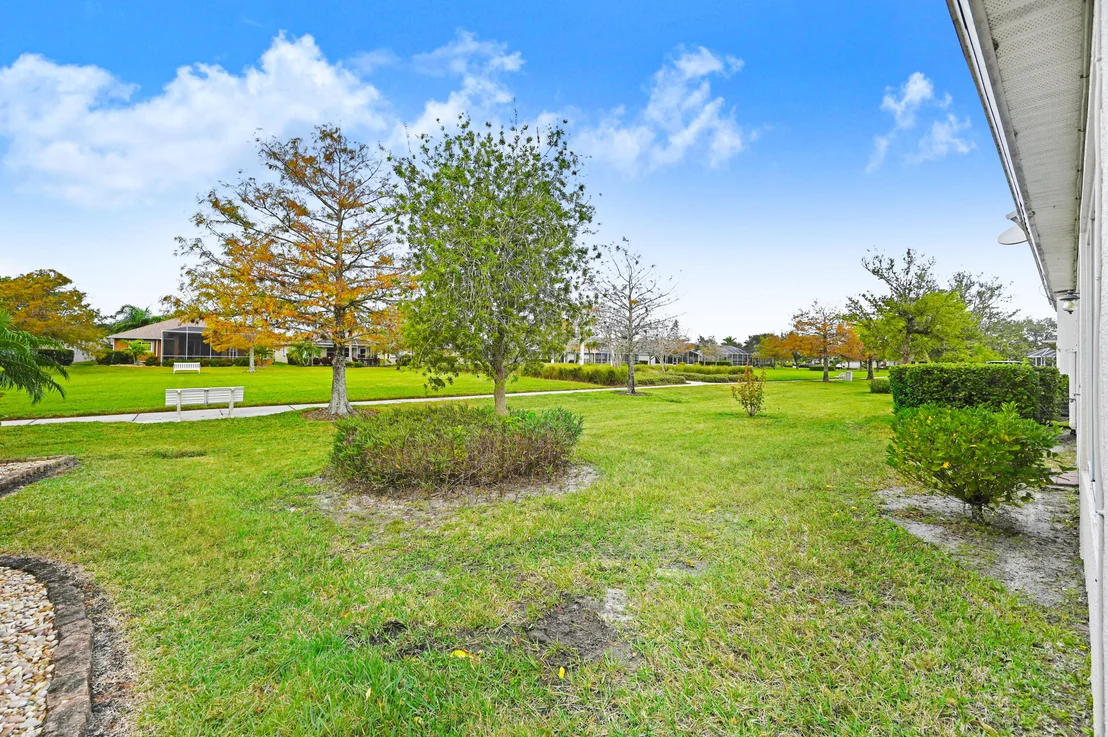 Photo of 6934 Renshaw Drive