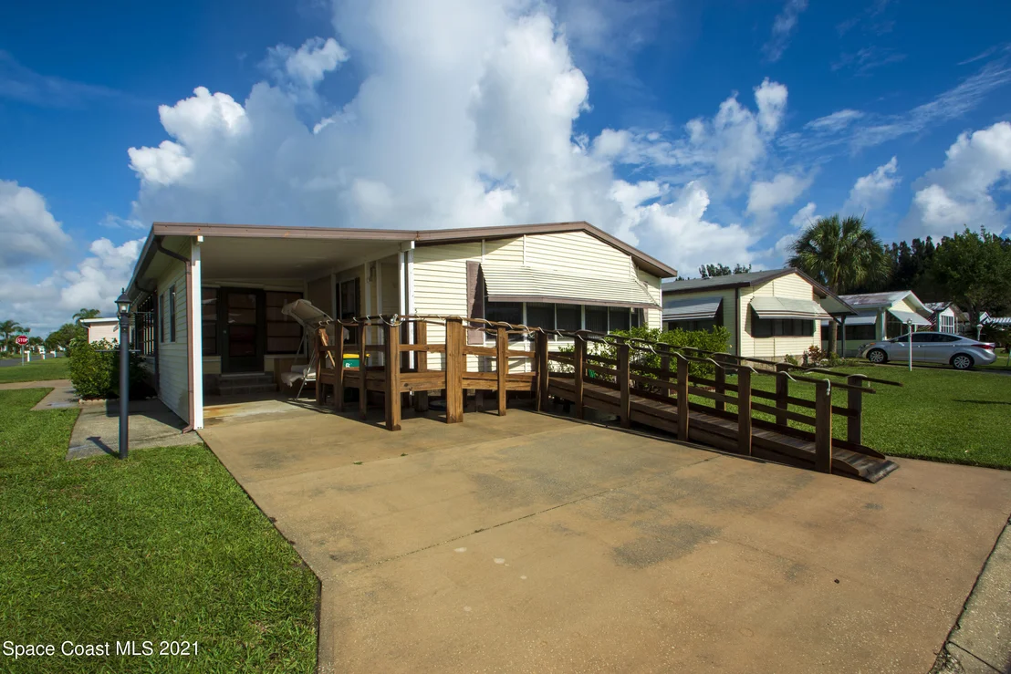 Photo of 526 Akee