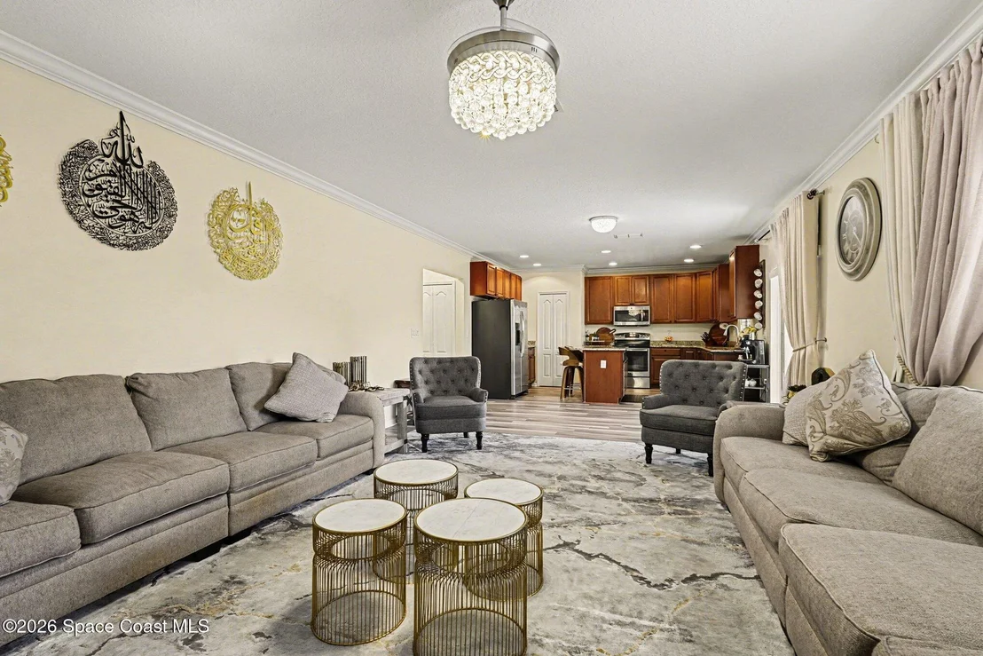 Photo of 1688 Attilburgh Boulevard