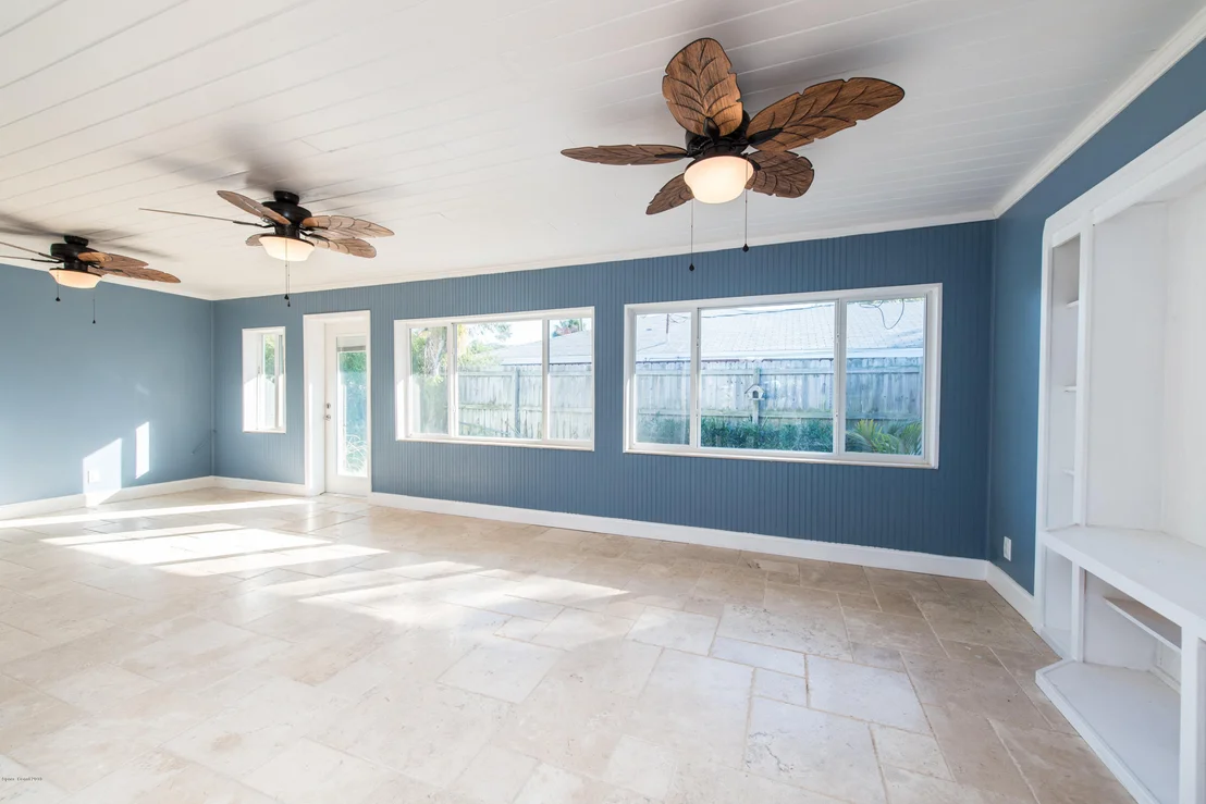 Photo of 32 Riverview Lane