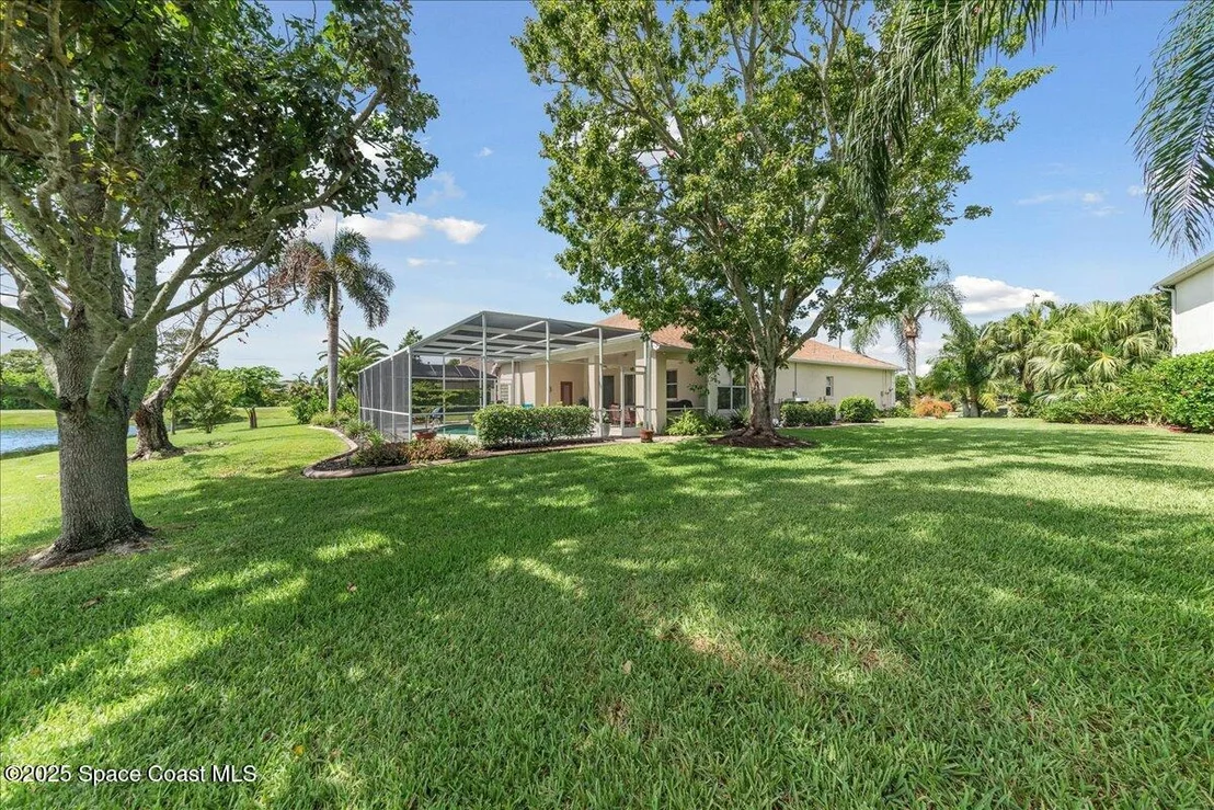 Photo of 623 Autumn Glen Drive