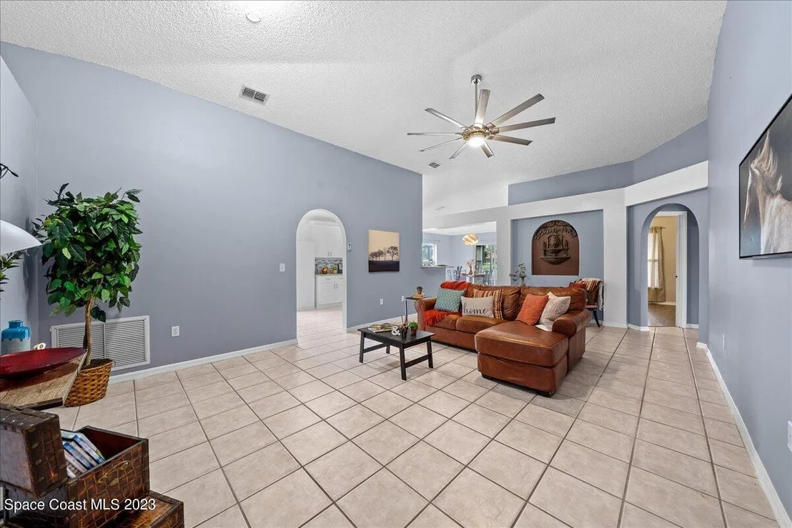 Photo of 1330 Berryhill Drive