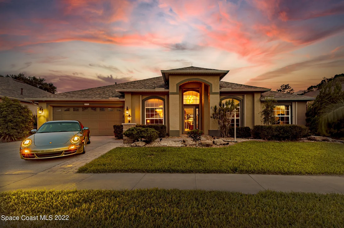 Photo of 2771 Englewood Drive