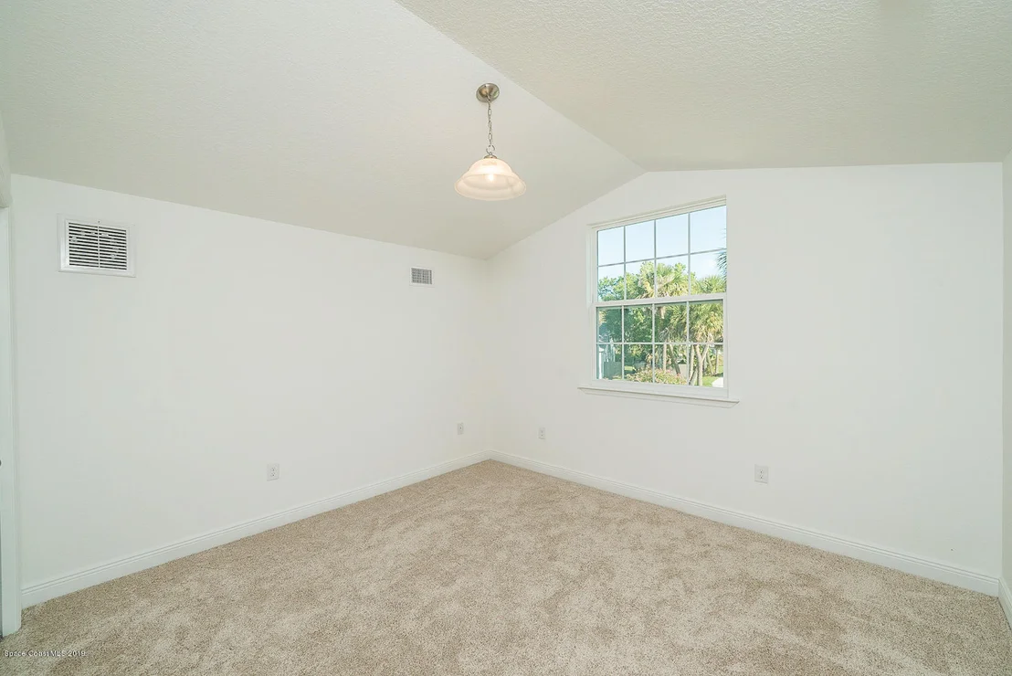 Photo of 103 Lagoon Avenue