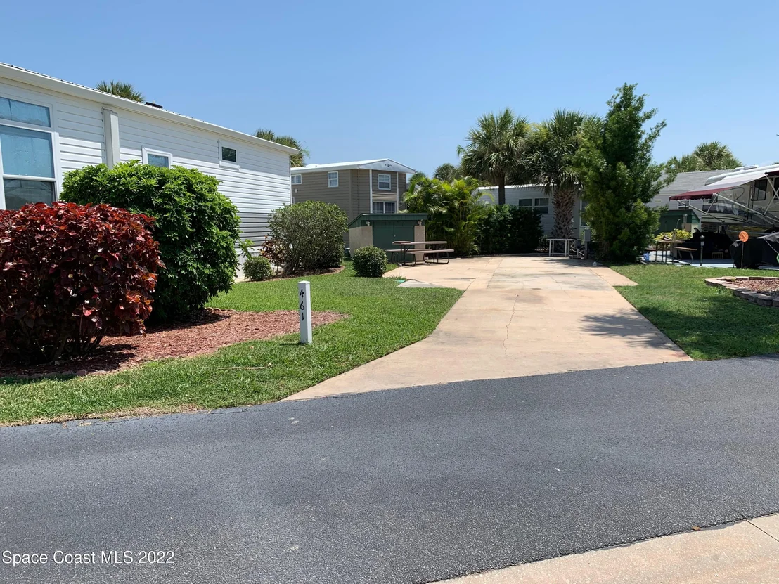 Photo of 461 Galaxy Lane