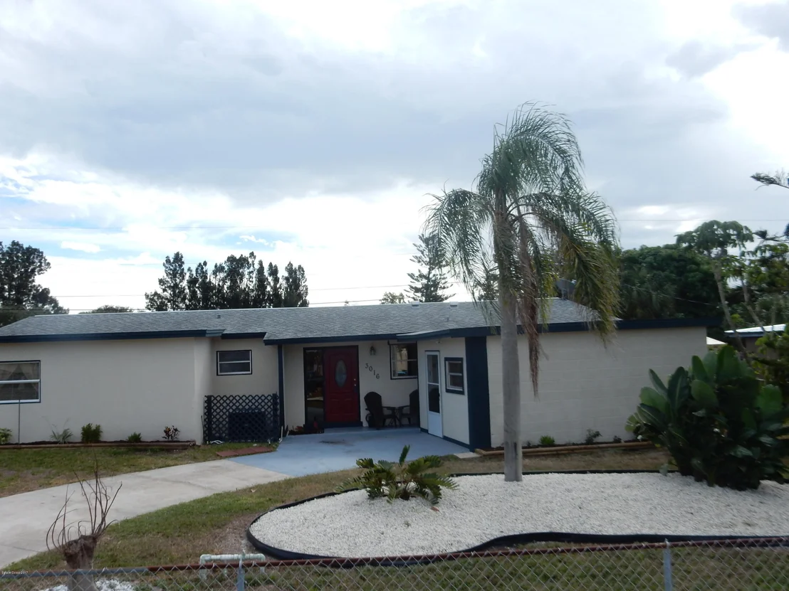 Photo of 3016 Dairy NE