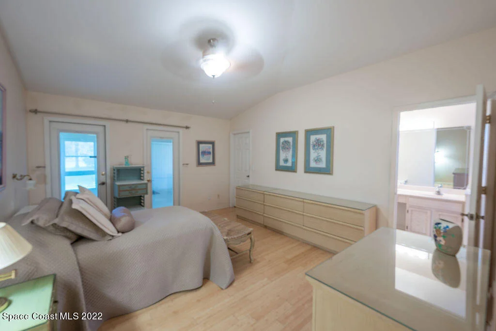 Photo of 1190 Meadowbrook Road NE