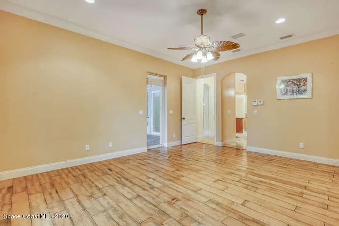 Photo of 902 Nelson Drive
