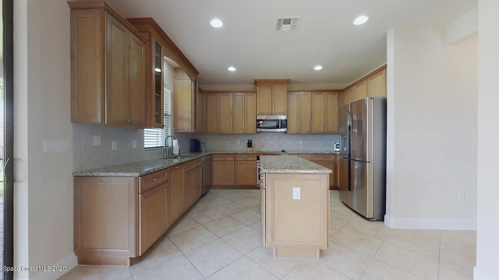 Photo of 718 Monterey Drive