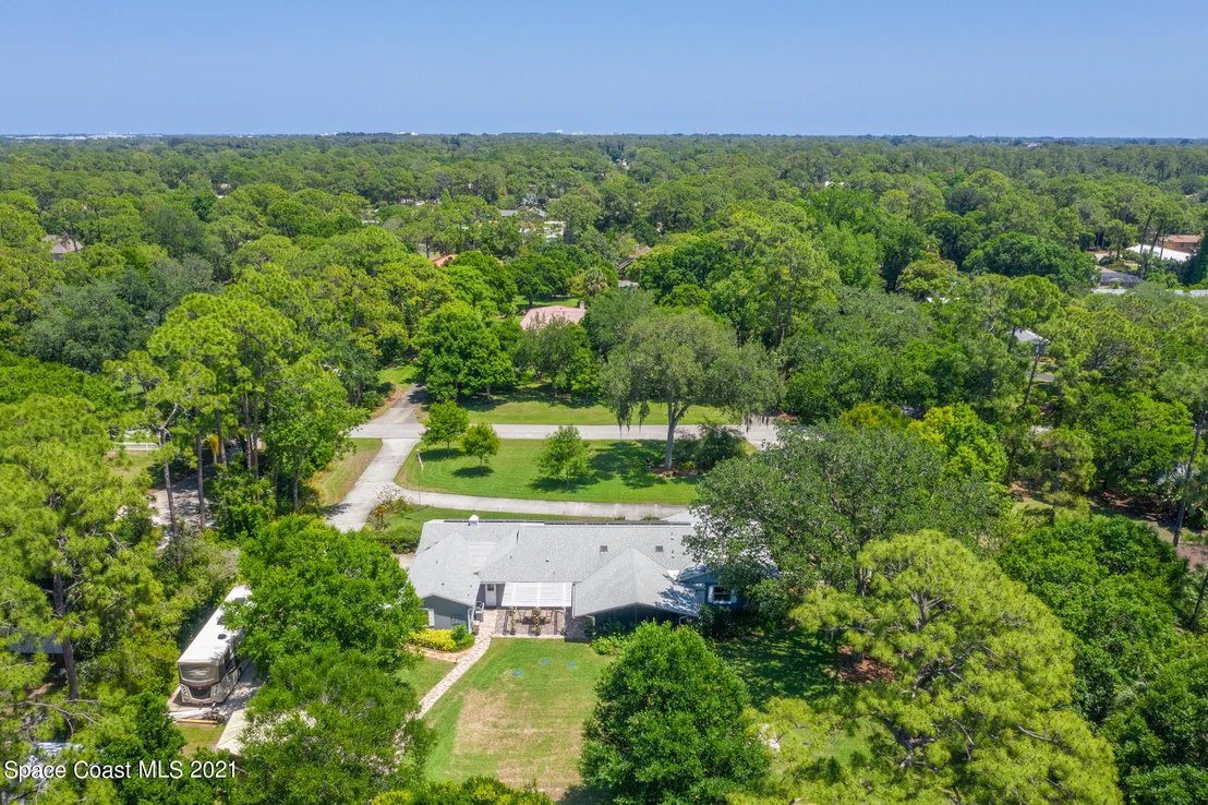 Photo of 1180 Ashlyn Drive