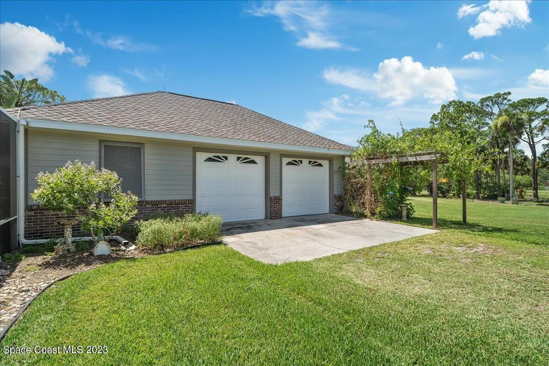 Photo of 4650 Rayburn Road