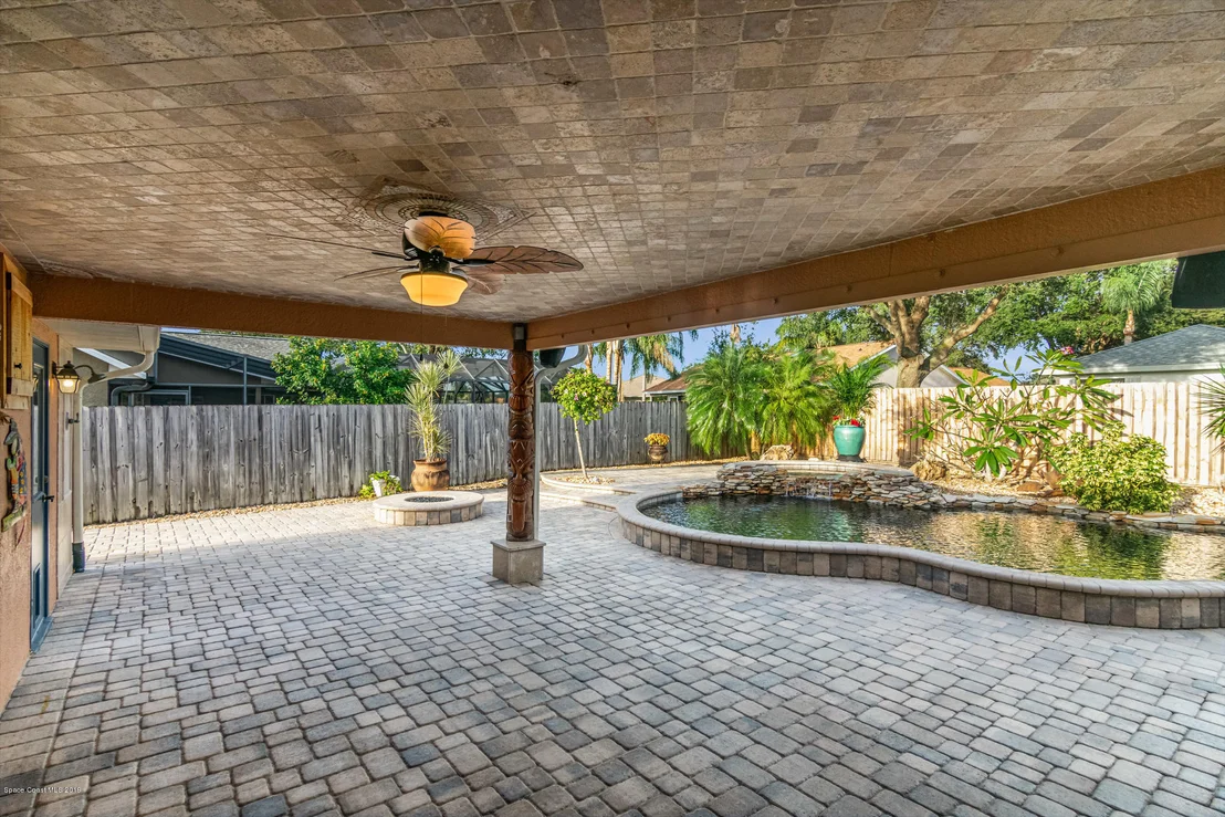 Photo of 3340 Lake View Circle