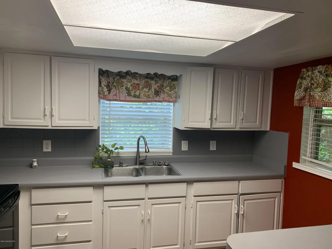 Photo of 789 Walnut Drive