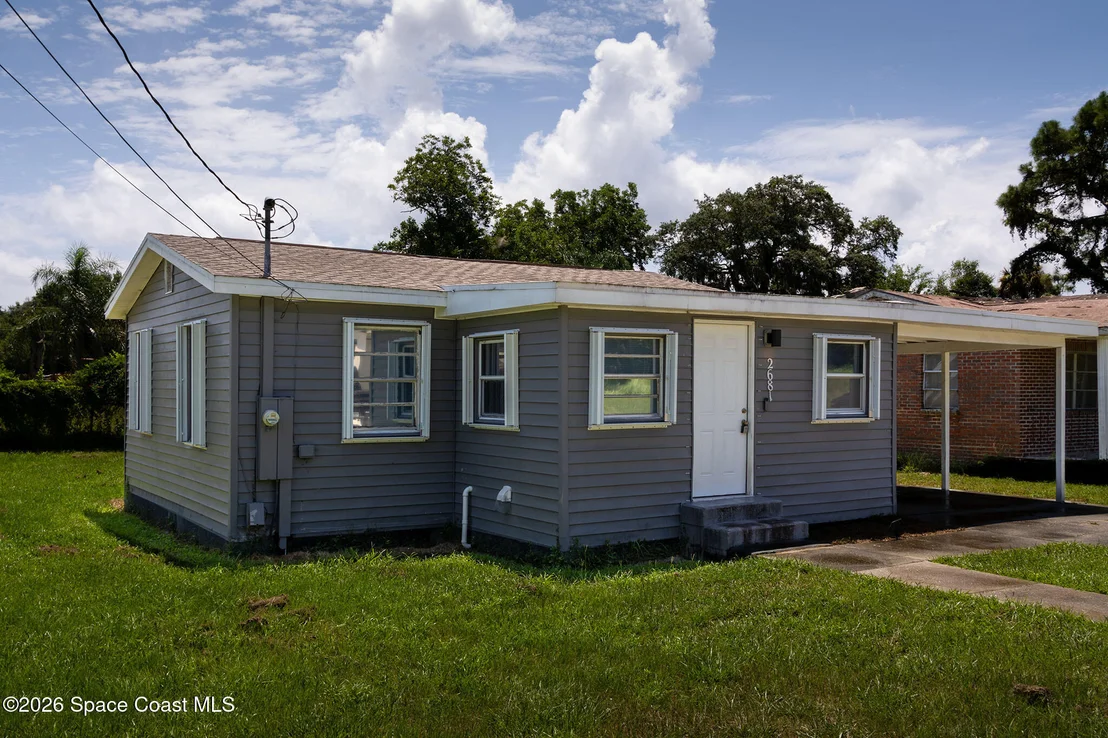 Photo of 2681 Orange Avenue