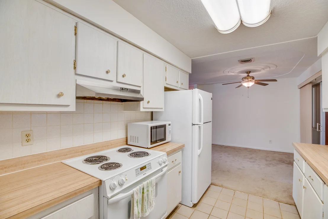 Photo of 1027 Green Road