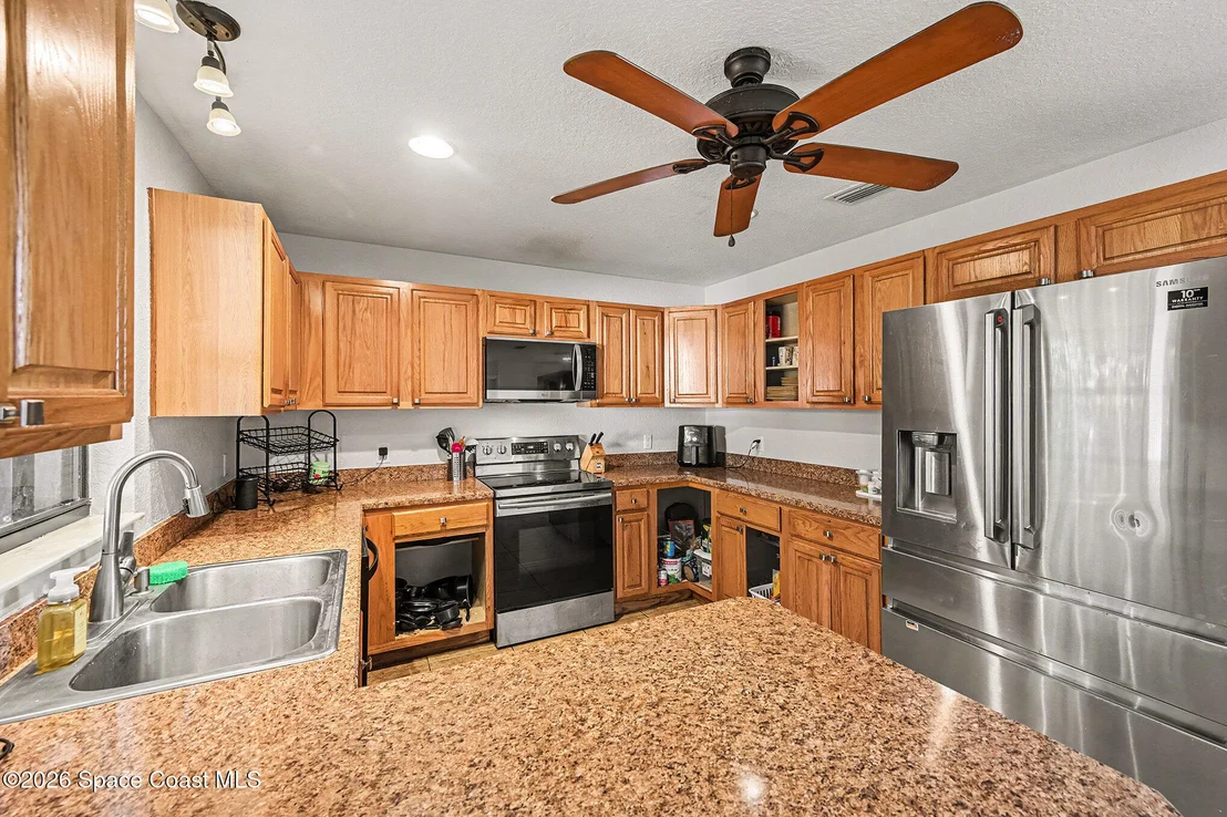Photo of 1584 Gardner Dr Drive