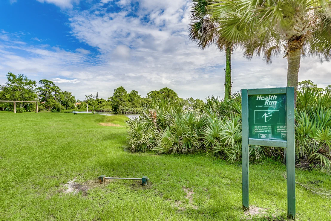 Photo of 4381 Ligustrum Drive
