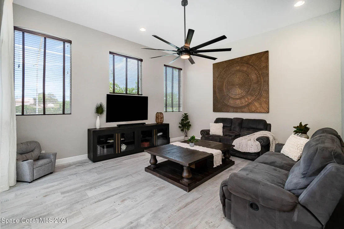 Photo of 4150 Stoney Point Road