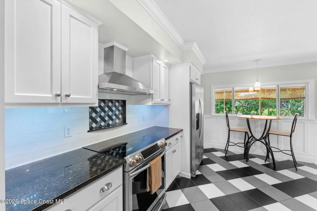 Photo of 2628 Senator Way