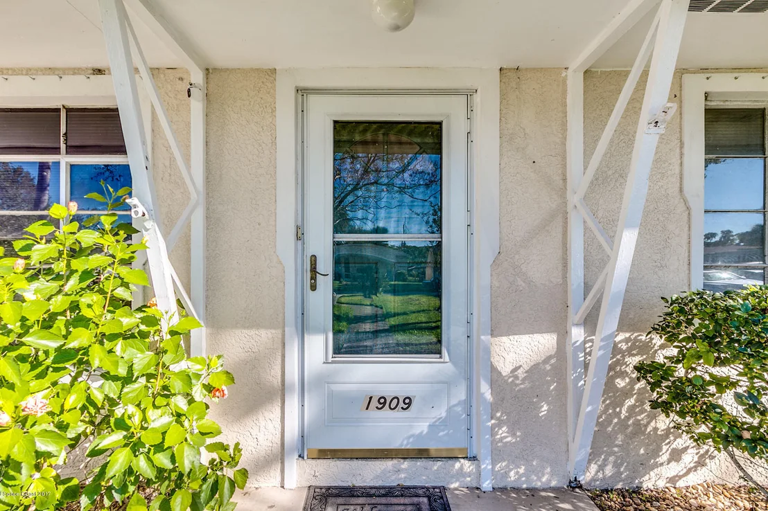 Photo of 1909 Park Avenue