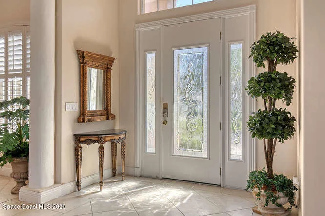 Photo of 821 Peregrine Drive