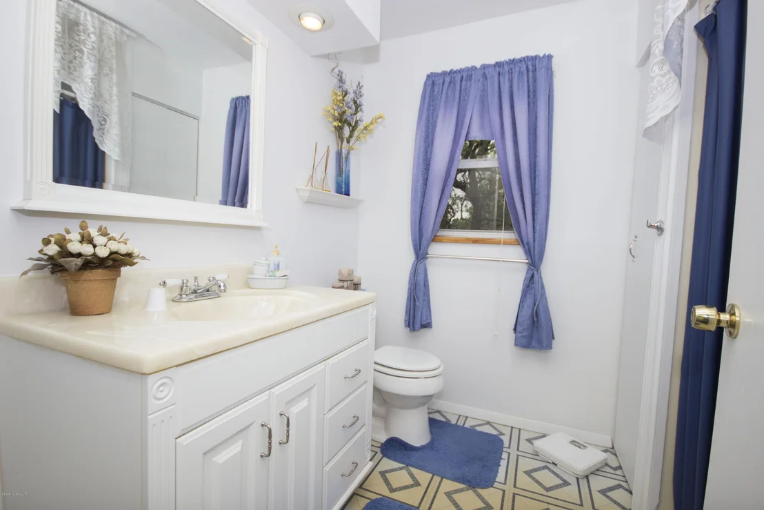 Photo of 5017 Baggett Place