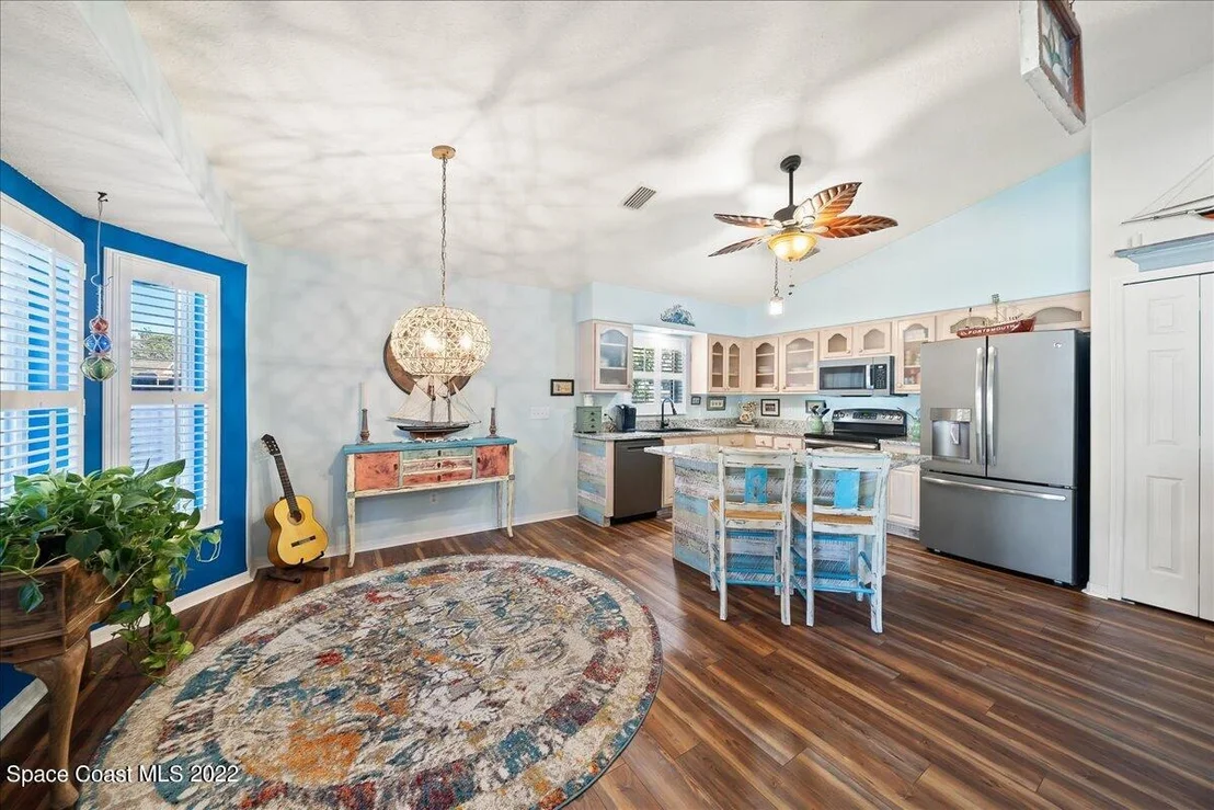 Photo of 1477 Bevan Drive
