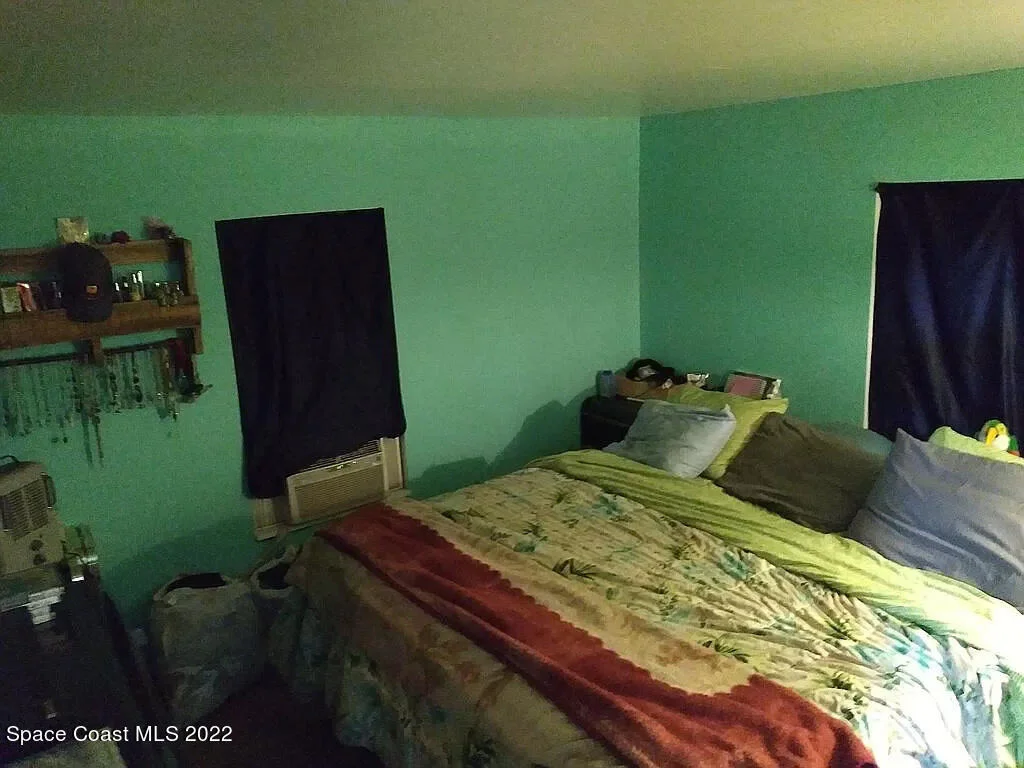 Photo of 2595 Parrish Road