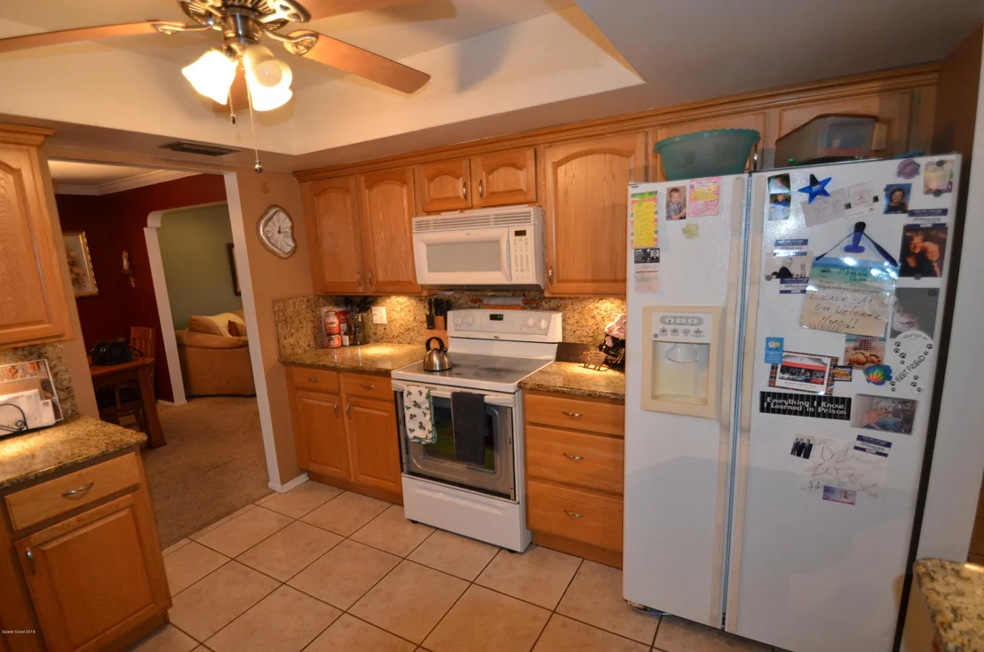 Photo of 440 1st Avenue