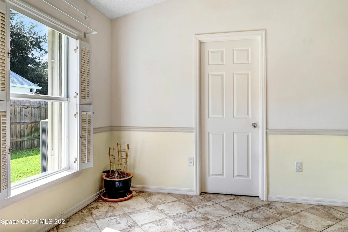 Photo of 295 Mcclain Drive