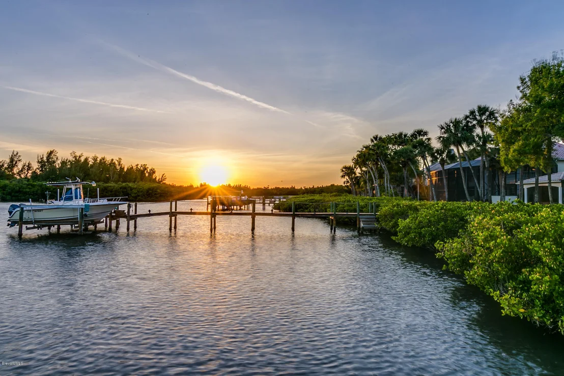 Photo of 290 Hammock Shore Drive