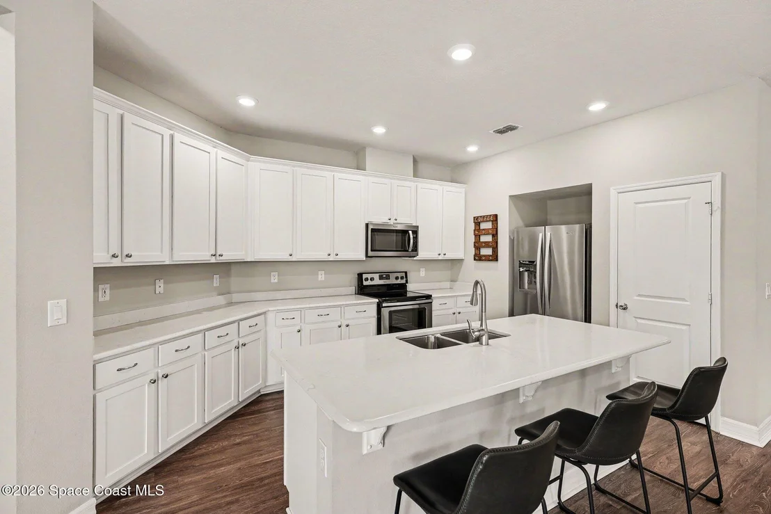 Photo of 935 Potenza Drive