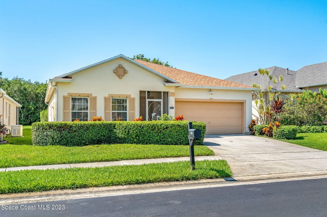Photo of 5022 Outlook Drive