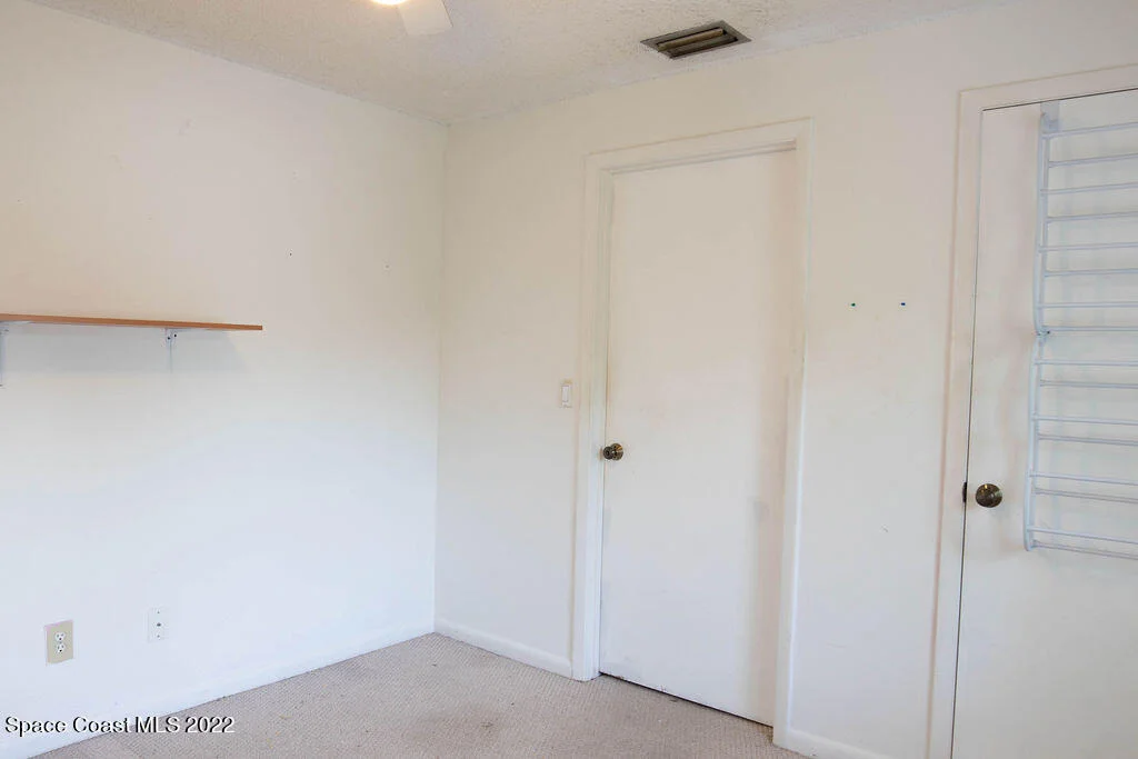 Photo of Unit 18 at 1880 Murrell Road