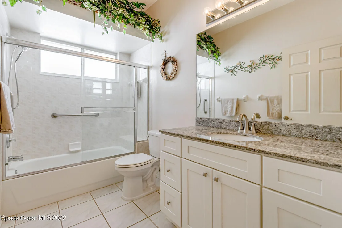Photo of 1033 S Fork Circle