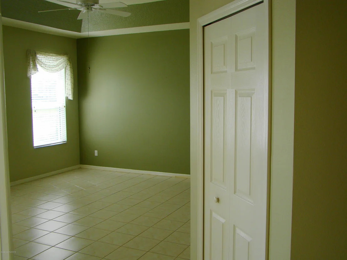 Photo of 359 Renaissance Avenue