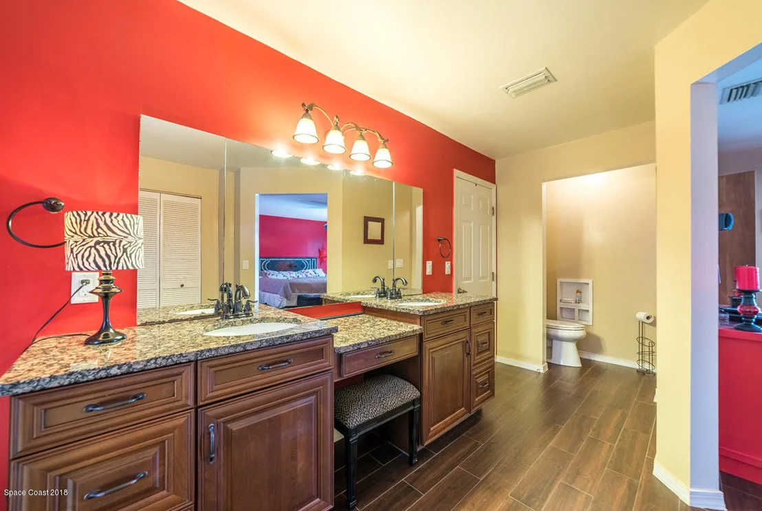 Photo of 1508 Meadowbrook Road NE